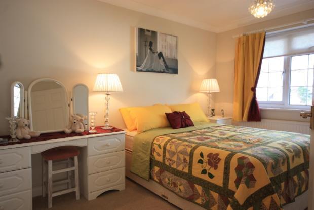 4 Bedroom Detached for Sale in COLWYN BAY, LL28 5YY