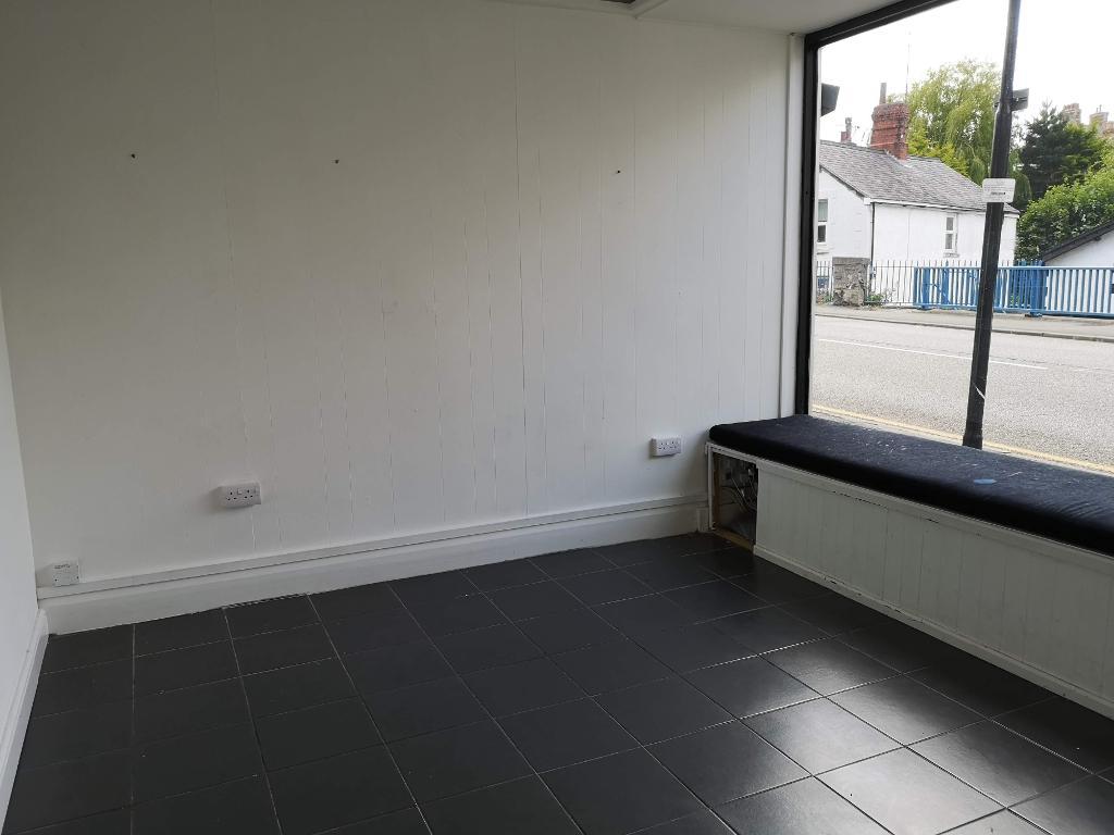 Shop Front to Rent in Colwyn Bay, LL29 9PL