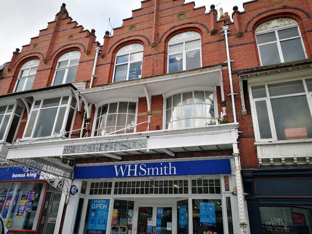 Commercial Premises to Rent in Colwyn Bay, LL29 8BU