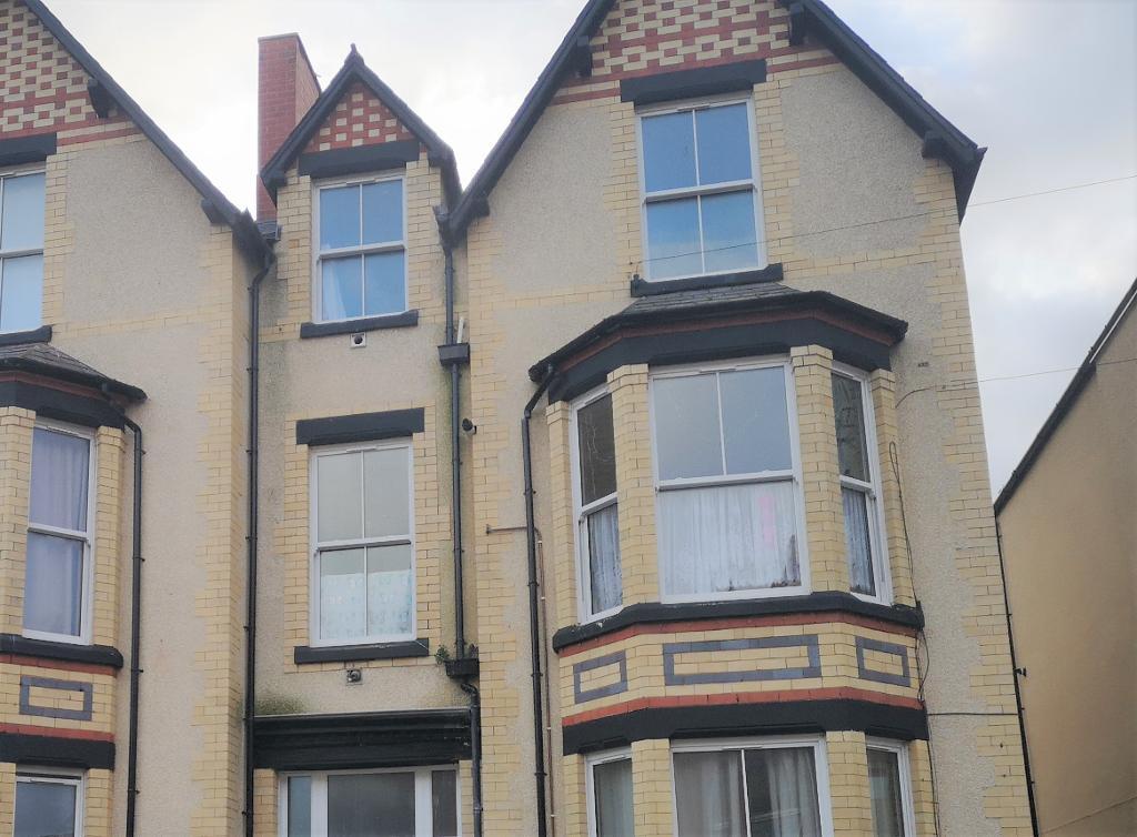 Properties to Rent Wynne Davies Estate Agents